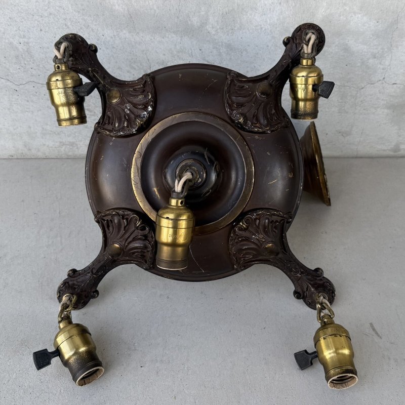 画像4: VINTAGE ANTIQUE LIGHT ヴィンテージ アンティーク シャンデリア パンライト 吊り下げライト  天井照明 / 5灯 ライト ペンダントランプ 真鍮 HUBBELL 店舗什器 E26 アメリカ USA (2)