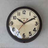 VINTAGE ANTIQUE GENERAL ELECTRIC WALL CLOCK GE ヴィンテージ アンティーク ウォールクロック ゼネラルエレクトリック 壁掛け時計 / スクールクロック 圧縮ボード 焦げ茶 丸型 店舗什器 アメリカ (2)