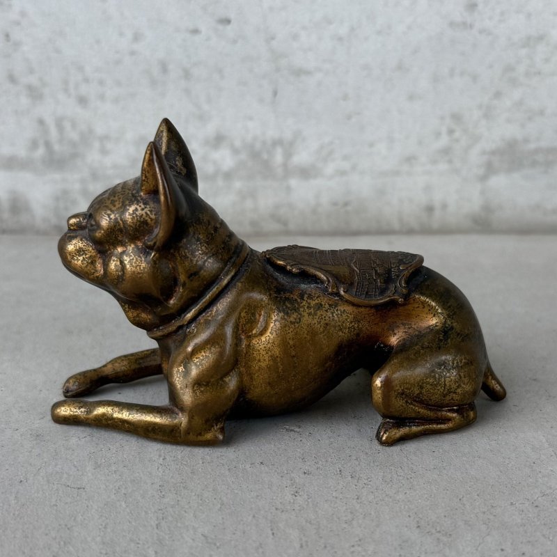 画像5: VINTAGE ANTIQUE FRENCH BULLDOG FIGURE JENNINGS BROTHERS WASHINGTON D.C. THE CAPITOL ヴィンテージ アンティーク フレンチブルドッグ オブジェ 置物 ジェニングス ブラザーズ / コレクタブル ディスプレイ ペーパーウェイト ワシントン州議会議事堂 犬 動物 鋳物 アメリカ 