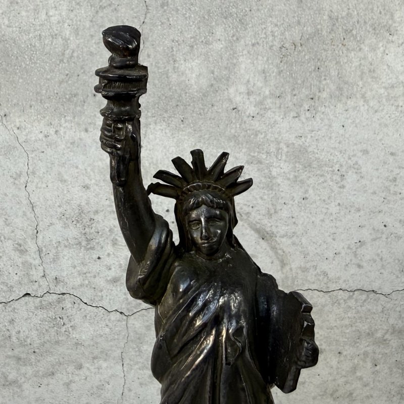 画像7: VINTAGE ANTIQUE STATUE OF LIBERTY  FIGURE ヴィンテージ アンティーク 自由の女神 / コレクタブル オブジェ インテリア ディスプレイ 置物 雑貨 アメリカ (4)