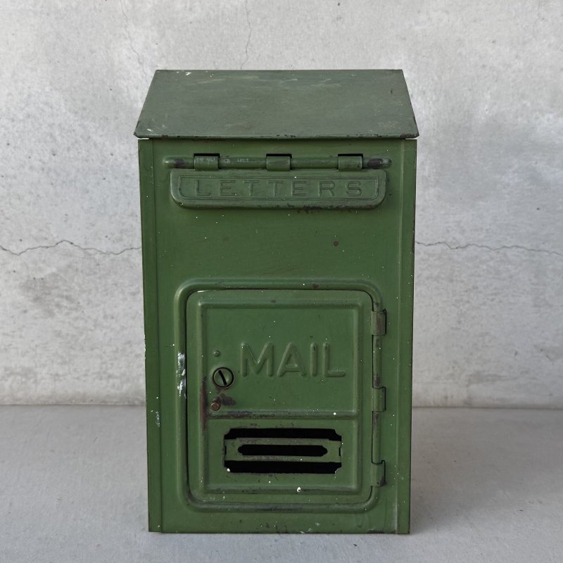 画像2: VINTAGE ANTIQUE MAILBOX POST ヴィンテージ アンティーク メールボックス 郵便ポスト 郵便受け / 壁付け ディスプレイ 玄関 店舗什器 アメリカ