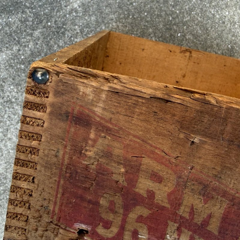 画像10: VINTAGE ANTIQUE WOOD CRATE WOODEN BOX ARM&HAMMER ヴィンテージ アンティーク ウッドボックス 木箱 / コレクタブル 収納 ケース アドバタイジング 企業物 店舗什器 アメリカ (2)