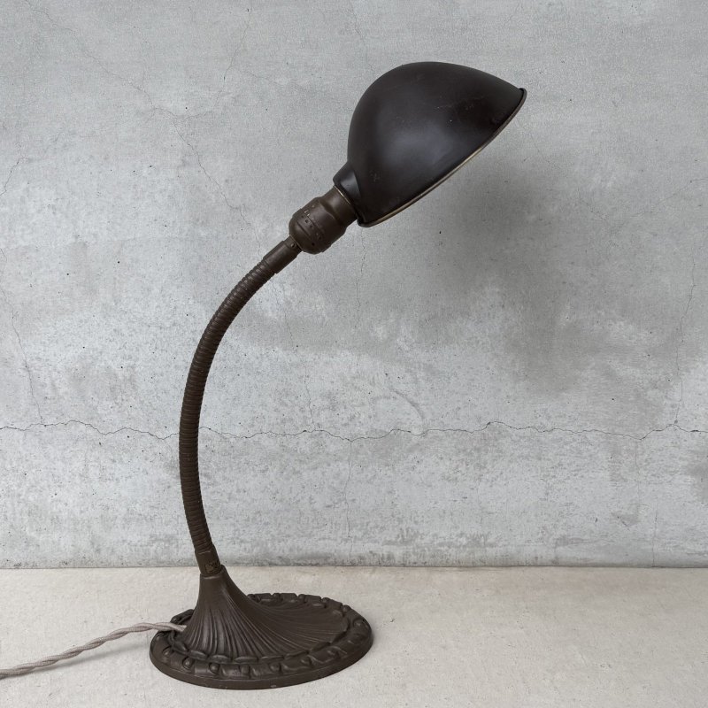 画像3: VINTAGE ANTIQUE DESKLAMP ALADDIN ヴィンテージ アンティーク デスクランプ スタンドライト 卓上ライト テーブルランプ 照明 / グースネック アイアン E26 店舗什器 アメリカ (3)