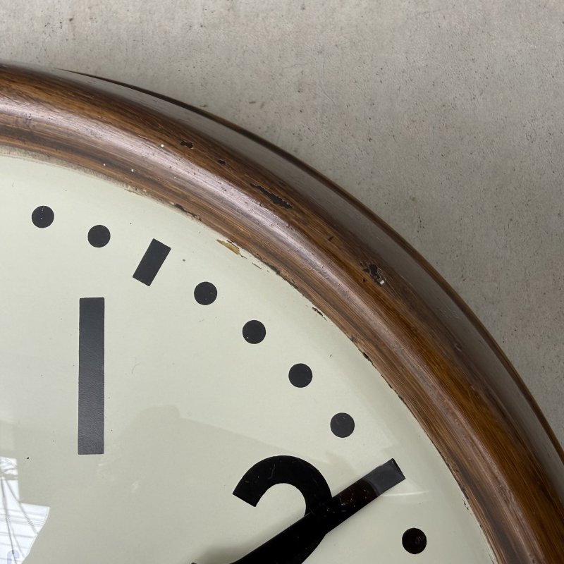 画像9: VINTAGE ANTIQUE WALL CLOCK GENERAL ELECRIC TELECHRON ヴィンテージ アンティーク ウォールクロック ゼネラルエレクトリック GE テレクロン 壁掛け時計 / スクールクロック ベークライト 丸型 茶色 店舗什器 アメリカ
