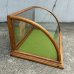 画像2: VINTAGE ANTIQUE CURVED GLASS SHOWCASE ヴィンテージアンティーク カーブガラス ショーケース ガラスケース / ディスプレイケース ラウンドガラス カウンターケース ウッド 木製 店舗什器 アメリカ (2)