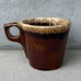 画像2: VINTAGE ANTIQUE HULL POTTERY MUGCUP ヴィンテージ アンティーク ハル マグカップ ブラウンドリップ コップ 食器 陶器 / コーヒーカップ  ブラウン 茶色 カフェ 喫茶店 店舗什器 アメリカ e (2)