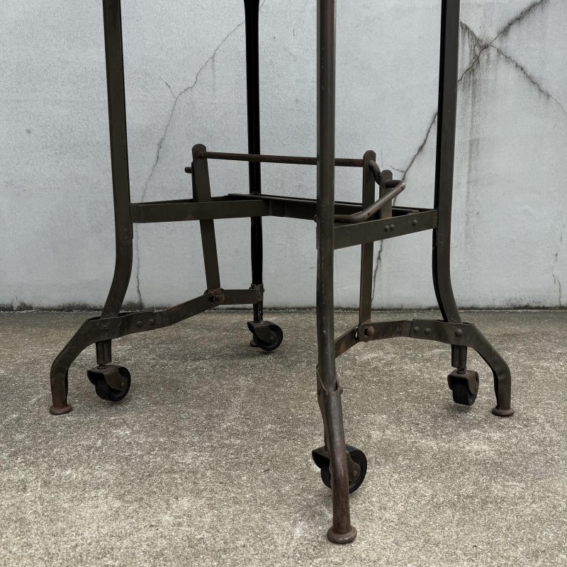 画像9: VINTAGE ANTIQUE TOLEDO UHL STEEL TABLE ヴィンテージ アンティーク トレド タイプライターテーブル / インダストリアル ディスプレイ 棚 家具 アイアン 店舗什器 アメリカ
