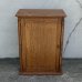 画像2: VINTAGE ANTIQUE WOODEN SHOWCASE ヴィンテージアンティーク ショーケース ガラスケース / ディスプレイケース カウンターケース ウッド 木製 卓上 薬屋 陳列 店舗什器 アメリカ (2)