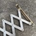 画像8: VINTAGE ANTIQUE SHAVING MIRROR SCISSOR ARM ヴィンテージ アンティーク 鏡 ウォールミラー シェービングミラー シザーアーム 壁付けミラー / インテリア 雑貨 店舗什器 美容室 アメリカ (8)