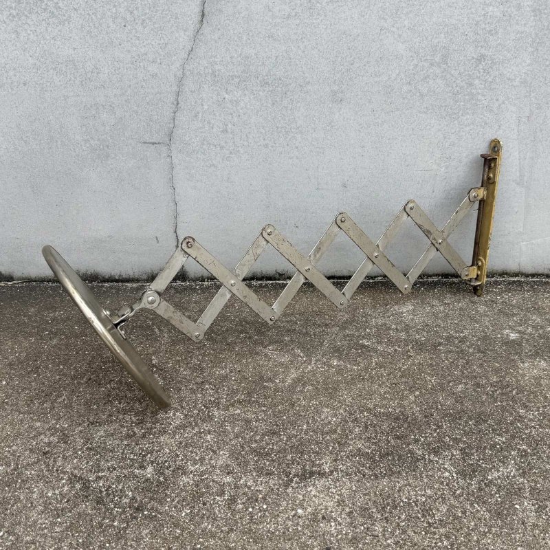 画像7: VINTAGE ANTIQUE SHAVING MIRROR SCISSOR ARM ヴィンテージ アンティーク 鏡 ウォールミラー シェービングミラー シザーアーム 壁付けミラー / インテリア 雑貨 店舗什器 美容室 アメリカ