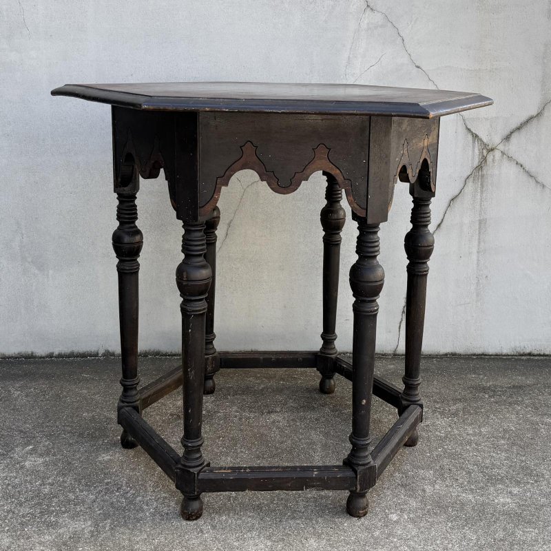 画像3: VINTAGE ANTIQUE TABLE ヴィンテージ アンティーク  テーブル / サイドテーブル コーヒーテーブル ゲーム 家具 ウッド 木製 六角形 店舗什器 アメリカ 