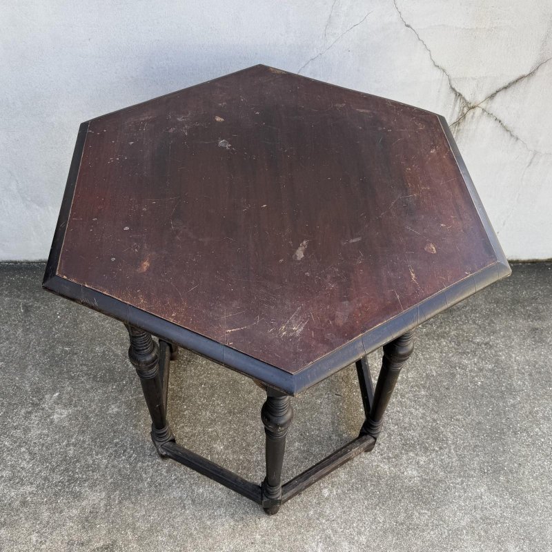 画像5: VINTAGE ANTIQUE TABLE ヴィンテージ アンティーク  テーブル / サイドテーブル コーヒーテーブル ゲーム 家具 ウッド 木製 六角形 店舗什器 アメリカ 