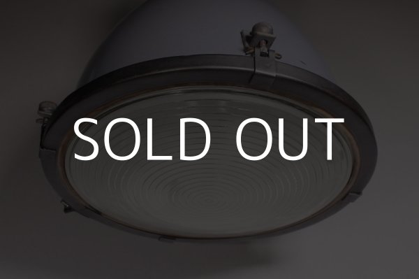 画像3: VINTAGE INDUSTRIAL CEILING LAMP ヴィンテージ インダストリアル ホーロー 吊り下げランプ 天井照明 / シーリングライト ペンダントライト 工業用 琺瑯 (3)