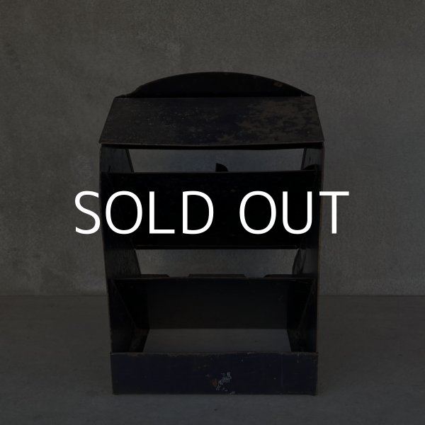 画像2: VINTAGE ANTIQUE TOOTSIE ROLL THE SWEETS COMPANY OF AMERICA ヴィンテージ アンティーク アメリカ / コレクタブル キャンディー ディスプレイ 棚 店舗什器 (2)