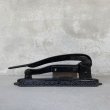 画像4: VINTAGE ANTIQUE THE BRUNHOFF MFG CO. TOBACCO CUTTER ヴィンテージ アンティーク シガーカッター 葉巻カッター アメリカ / コレクタブル 喫煙具 オブジェ (4)