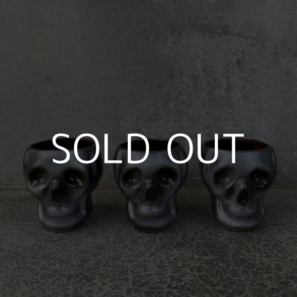 画像8: VINTAGE SKULL LAY OFF JAPAN ヴィンテージ ポイズンボトル デカンタ セット / ショットグラス 骸骨 陶器 日本製 (8)