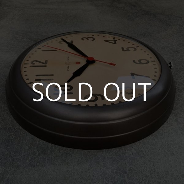 画像3: VINTAGE GENERAL ELECTRIC WALL CLOCK ヴィンテージ ゼネラルエレクトリック ウォールクロック 掛け時計 アメリカ / インダストリアル スクールクロック  (3)