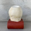 画像3: VINTAGE SKULL ON BOOK  CANDLE HOLDER ヴィンテージ スカル キャンドルホルダー / 陶器 日本製 輸出用 顎 スカルオンブック (3)