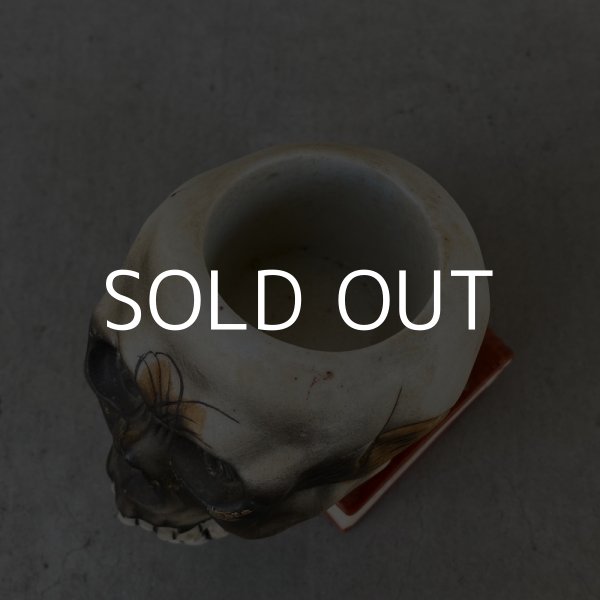 画像5: VINTAGE SKULL ON BOOK  CANDLE HOLDER ヴィンテージ スカル キャンドルホルダー / 陶器 日本製 輸出用 顎 スカルオンブック (5)