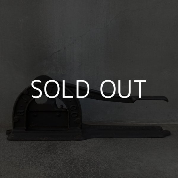 画像4: VINTAGE BROWN'S MULE ヴィンテージ シガーカッター 葉巻カッター アメリカ / オブジェ 喫煙具 鋳物 (4)