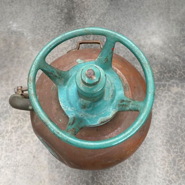 画像5: VINTAGE ANTIQUE FIRE EXTINGUISHER THE PYRENE CO. ヴィンテージ アンティーク 消火器 / インダストリアル ディスプレイ 什器 アメリカ (5)
