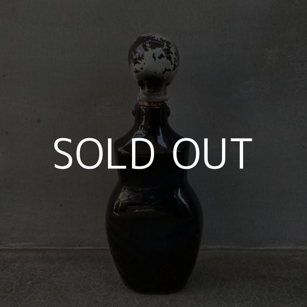 画像2: VINTAGE SKULL POISON BOTTLE ヴィンテージ スカル ポイズンボトル デカンタ 陶器 / コレクタブル ドクロ 骸骨 輸出用 BAR JAPAN (2)