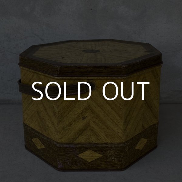 画像4: VINTAGE ANTIQUE LOOSE WILES BISCUIT TIN BOX ヴィンテージ アンティーク ビスケット 缶 アメリカ / キッチン インテリア キャンプ 収納 店舗什器 (4)