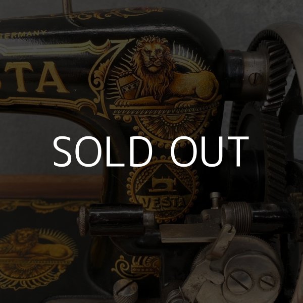 画像7: VINTAGE ANTIQUE VESTA SEWINGMACHINE ヴィンテージ アンティーク 手回しミシン ドイツ / インテリア オブジェ 店舗什器 (7)