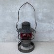 画像2: VINTAGE ANTIQUE ADLAKE KERO RAILROAD LANTERN ヴィンテージ アンティーク アドレイク レイルロード ランタン オイルランプ アメリカ / キャンプ アウトドア 赤 (2)