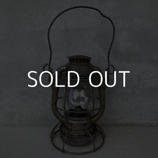 画像2: VINTAGE ANTIQUE DIETZ RAILROAD LANTERN ヴィンテージ アンティーク デイツ レイルロード ランタン オイルランプ アメリカ / キャンプ アウトドア  (2)