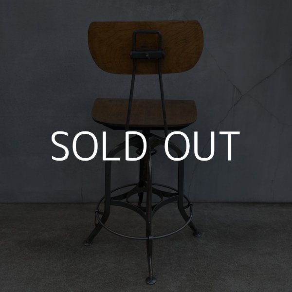 画像2: VINTAGE ANTIQUE TOLEDO ヴィンテージ アンティーク トレド ドラフティングチェア 椅子 アメリカ / インダストリアル ウッド 家具 木製 店舗 什器 (2)