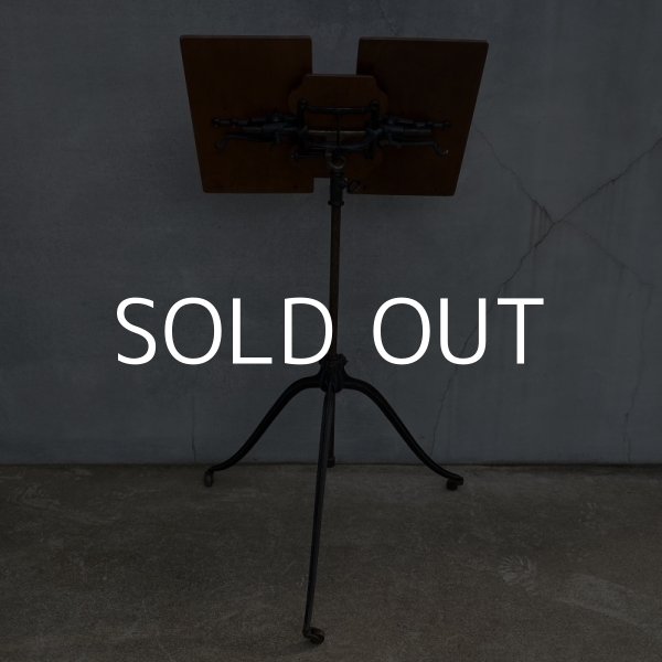 画像2: VINTAGE ANTIQUE R.M.LAMBIE NEW YORK BOOK STAND DICTIONARY STAND BIBLE STAND ヴィンテージ アンティーク ブックスタンド ディクショナリースタンド バイブルスタンド アメリカ / 聖書台 譜面台 メニューボード USA (2)