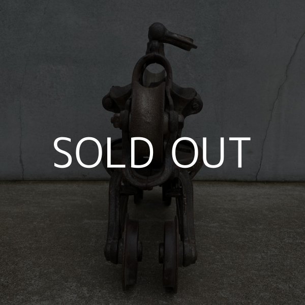 画像4: VINTAGE ANTIQUE F.E.MAYERS&BRO. PULLEY ヴィンテージ アンティーク プーリー 滑車 アメリカ / インダストリアル ガレージ ディスプレイ 店舗 什器 USA (4)