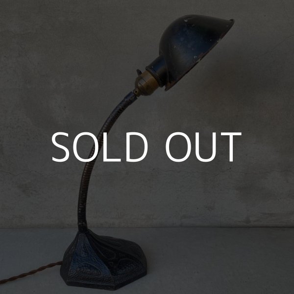 画像3: VINTAGE DESKLAMP FARIES ヴィンテージ デスクランプ デスクライト スタンドライト 卓上ライト フェアリーズ アメリカ / インダストリアル グースネック 照明 工業用 USA (3)