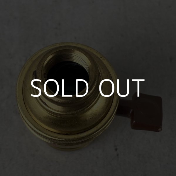 画像4: VINTAGE GENERAL ELECTRIC LAMP SOCKET ヴィンテージ ゼネラルエレクトリック ソケット ランプ ターンスイッチ ブラス  真鍮 E26 / インダストリアル ネジ山付き ライト リペアパーツ 照明 電気 アメリカ  USA (4)