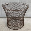 画像2: VINTAGE ANTIQUE WIRE BASKET ヴィンテージ アンティーク ワイヤーバスケット ゴミ箱 アメリカ / インダストリアル ダストボックス 収納 インテリア USA (2)