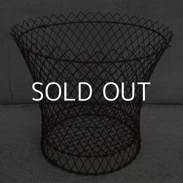画像2: VINTAGE ANTIQUE WIRE BASKET ヴィンテージ アンティーク ワイヤーバスケット ゴミ箱 アメリカ / インダストリアル ダストボックス 収納 インテリア USA (2)