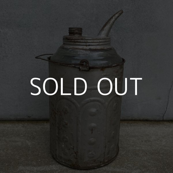 画像4: VINTAGE ANTIQUE EXCELSIOR MOTOR COMPANY OIL BOTTLE ヴィンテージ アンティーク オイルボトル ガラス瓶 アメリカ / インダストリアル モーター系 オイル入れ ディスプレイ ガレージ USA (4)