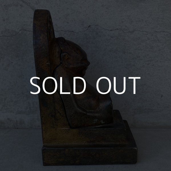 画像3: VINTAGE ANTIQUE BILLIKEN COINBANK ヴィンテージ アンティーク ビリケン コインバンク 貯金箱 アメリカ / コレクタブル オブジェ キャストアイアン 置物 鋳物 USA (3)