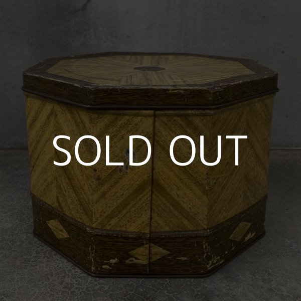 画像2: VINTAGE ANTIQUE LOOSE WILES BISCUIT TIN BOX ヴィンテージ アンティーク ビスケット 缶 アメリカ / キッチン インテリア キャンプ 収納 店舗什器 (2)