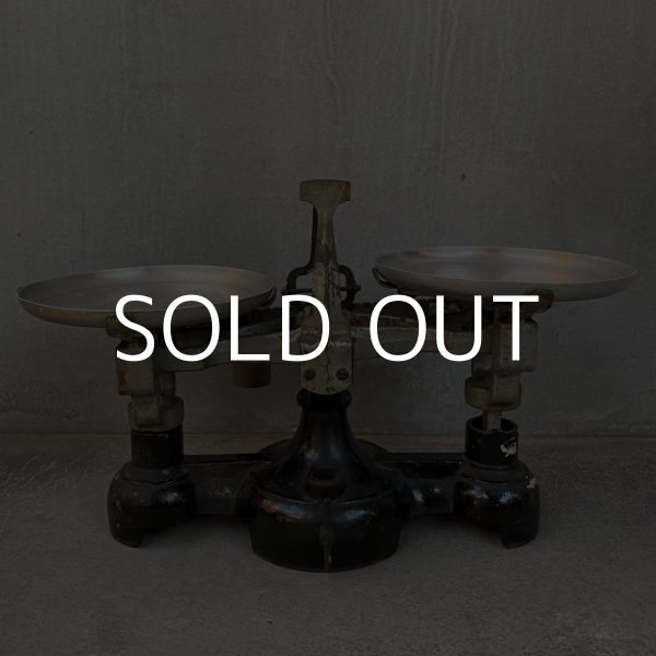 画像2: VINTAGE ANTIQUE CENCO CENTRAL SCIENTIFIC CO. SCALE ヴィンテージ アンティーク 天秤 スケール 量り アメリカ / インダストリアル オブジェ ディスプレイ 店舗什器 USA (2)