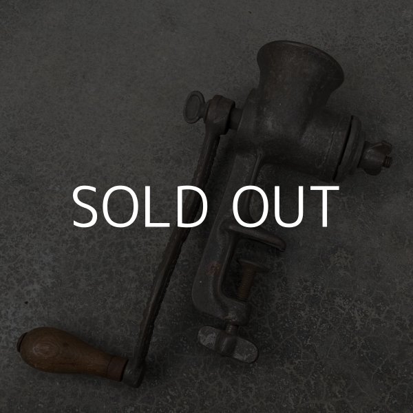 画像4: VINTAGE ANTIQUE FOOD CHOPPER LF&C ヴィンテージ アンティーク フードチョッパー ミートグラインダー アメリカ / インダストリアル キッチン インテリア キャストアイアン 道具 USA (4)