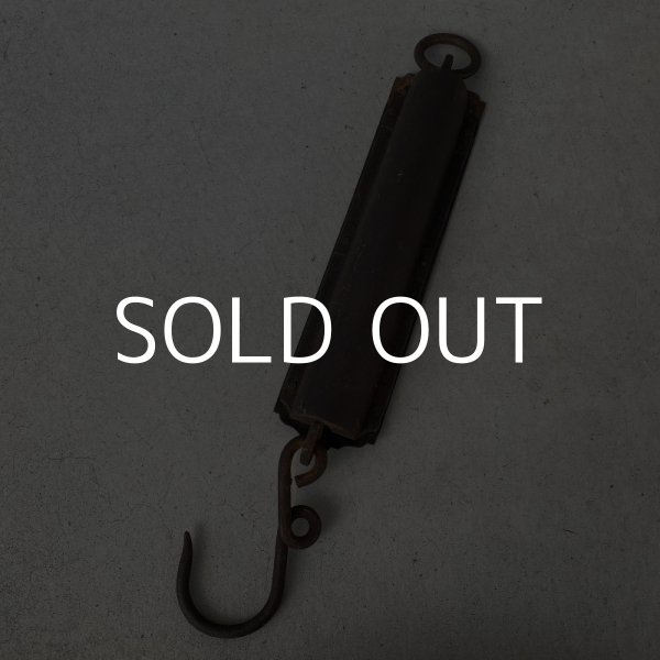 画像2: VINTAGE ANTIQUE FRARY'S SPRING SCALE ヴィンテージ アンティーク スケール アメリカ / インダストリアル 量り 吊り下げ 秤 USA  (2)