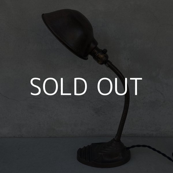 画像4: VINTAGE DESKLAMP EAGLE ヴィンテージ デスクランプ イーグル デスクライト スタンドライト 卓上ライト アメリカ / インダストリアル グースネック 照明 工業用 USA (2) (4)