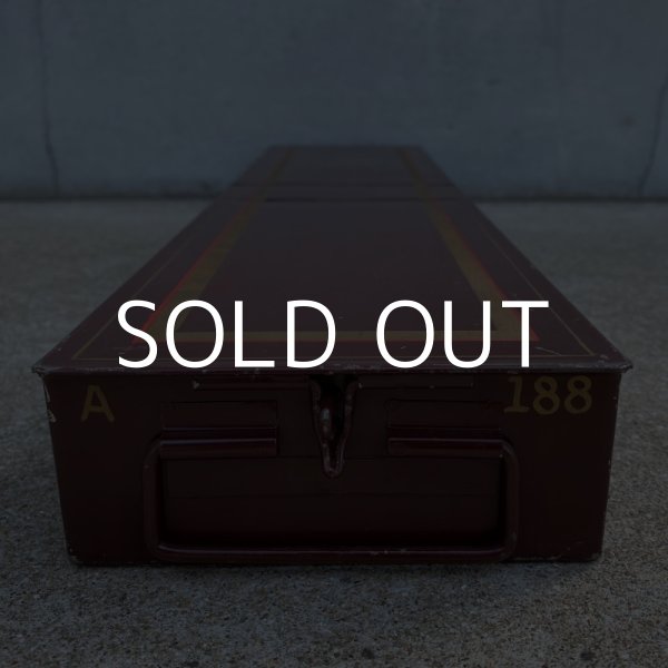画像3: VINTAGE ANTIQUE SAFETYBOX ヴィンテージ アンティーク セイフティボックス アメリカ / インテリア ディスプレイ ボルドー ケース 貸金庫 収納 小物入れ 箱 店舗什器 USA (1) (3)