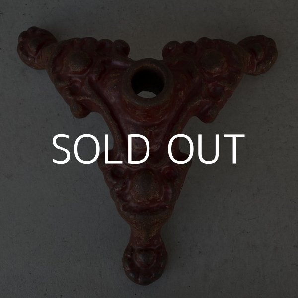 画像4: VINTAGE ANTIQUE FLAG STAND ヴィンテージ アンティーク フラッグスタンド 旗立て アメリカ / ディスプレイ キャストアイアン 赤色 鋳物 店舗什器 USA (4)