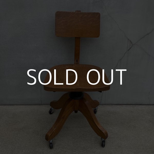 画像2: VINTAGE ANTIQUE ヴィンテージ アンティーク 椅子 アメリカ / チェア インダストリアル ウッド 回転椅子 家具 木製 店舗 什器 USA (1) (2)