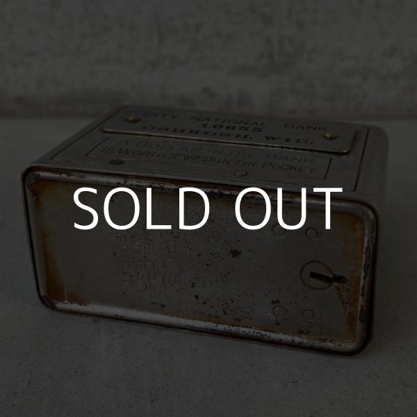 画像7: VINTAGE ANTIQUE CITY NATIONAL BANK COIN BANK ヴィンテージ アンティーク コインバンク 貯金箱 アメリカ / コレクタブル オブジェ インテリア ノベルティ 銀行 USA (7)