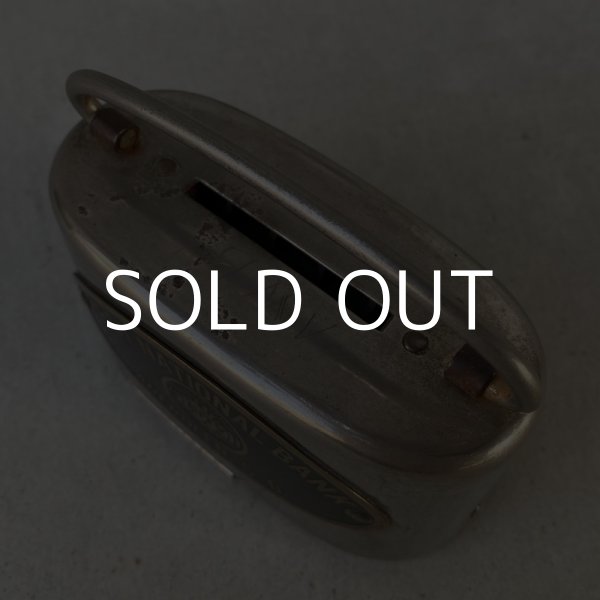 画像6: VINTAGE ANTIQUE FIRST NATIONAL BANK COIN BANK ヴィンテージ アンティーク コインバンク 貯金箱 アメリカ / コレクタブル オブジェ インテリア ノベルティー 銀行 USA (2) (6)