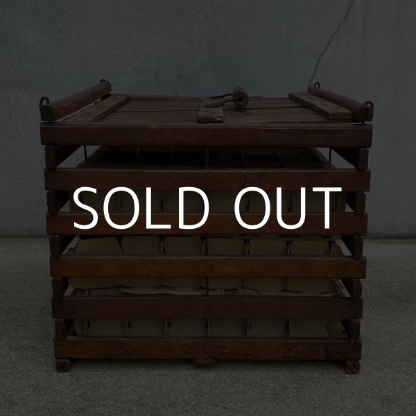 画像3: VINTAGE HUMPTY DUMPTY EGG CRATE, GUMMER MFG. CO. ヴィンテージ ハンプティダンプティ ウッドボックス アメリカ / 木箱 卵入れ インテリア USA (2) (3)